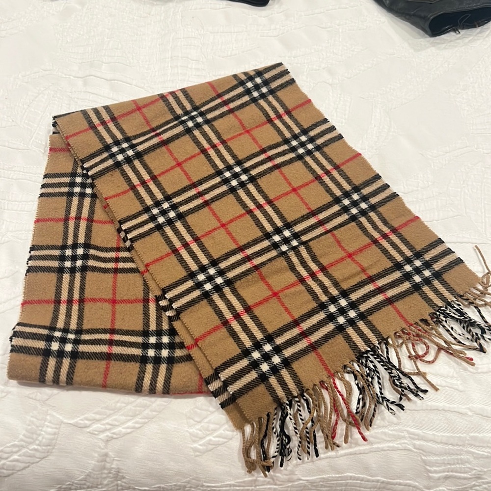 Vintage Burberry scarf